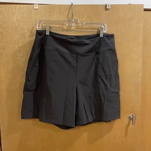 NWT Patagonia Happy Hike Shorts 6”
